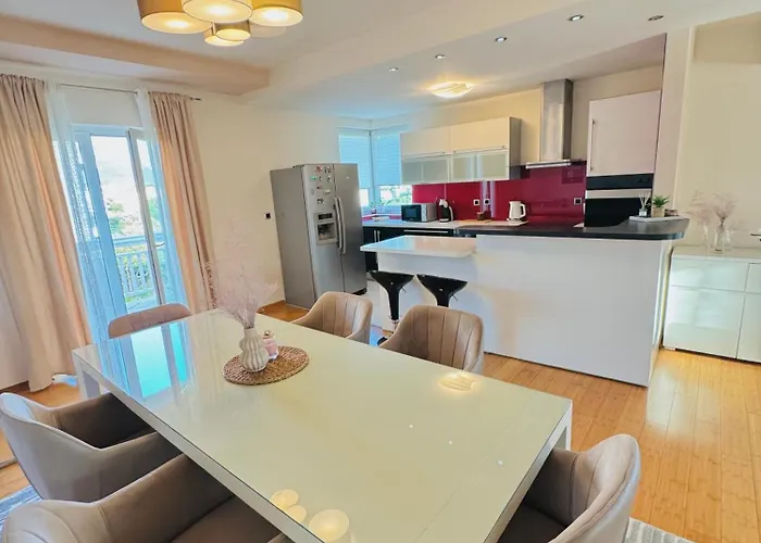 Διαμέρισμα Lupe Σπλιτ